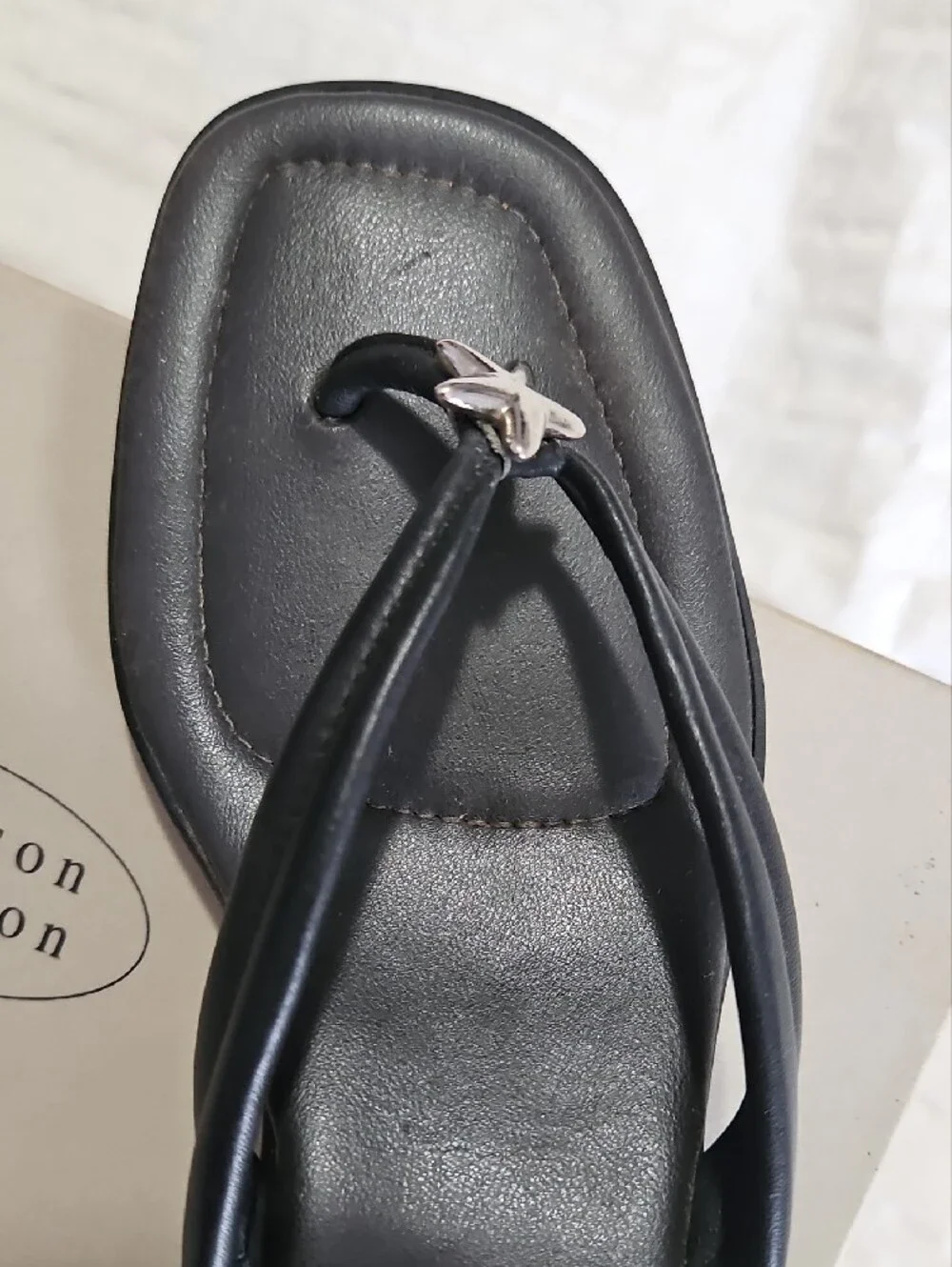 Sigerson Morrison Black Leather Square-Toe Thong Sandals with Star Accent